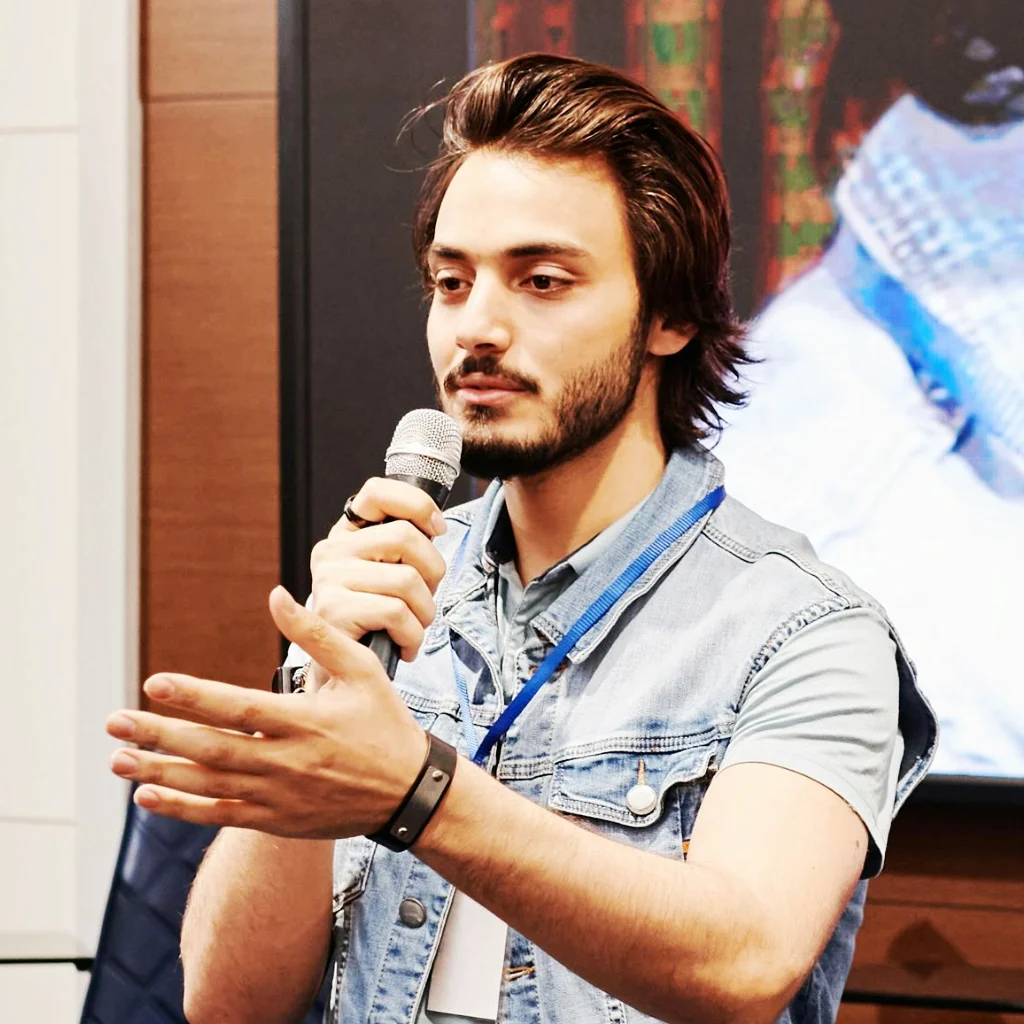 Маркус Томпсон